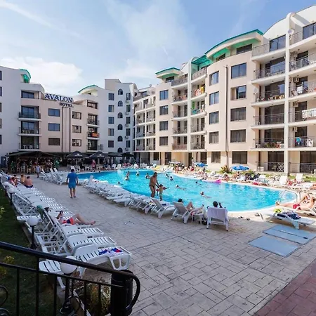 Апартамент Avalon Apart